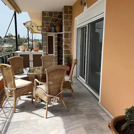 Volimi Apartment *